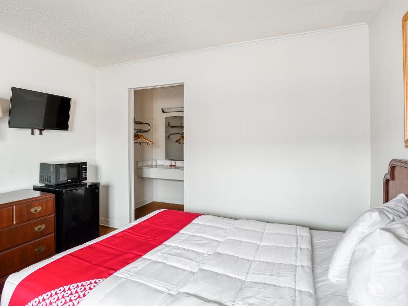 Oyo Hotel San Antonio East Kültér fotó